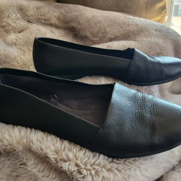 ARESOLES Black Casual Loafers - Picture 2 of 3